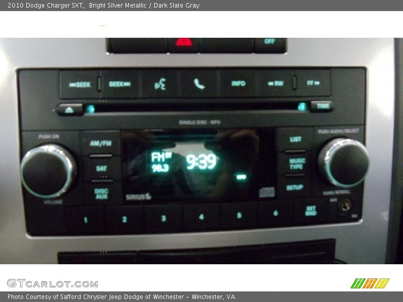 Bright Silver Metallic / Dark Slate Gray 2010 Dodge Charger SXT