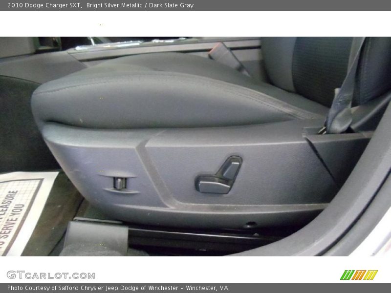 Bright Silver Metallic / Dark Slate Gray 2010 Dodge Charger SXT