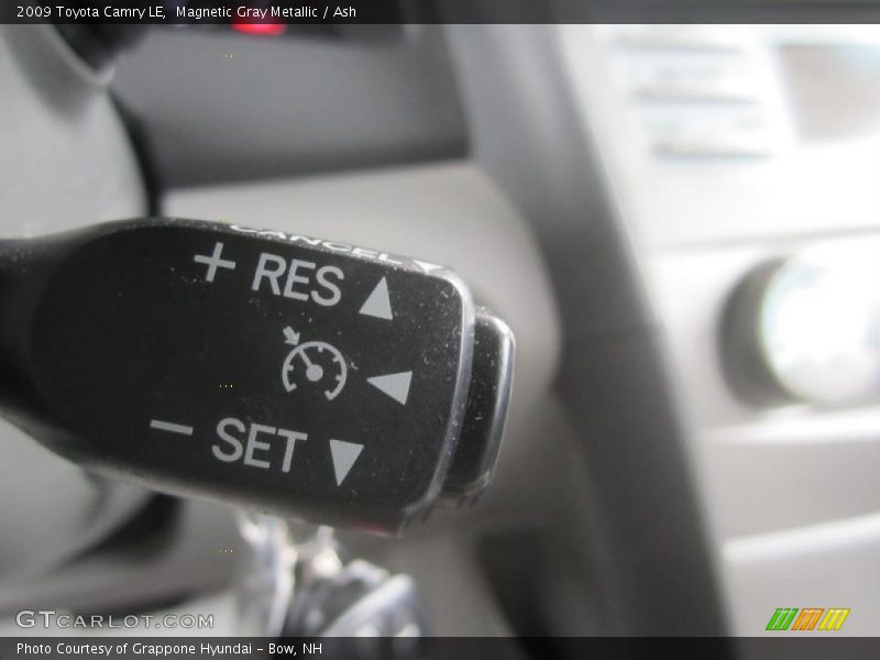 Magnetic Gray Metallic / Ash 2009 Toyota Camry LE