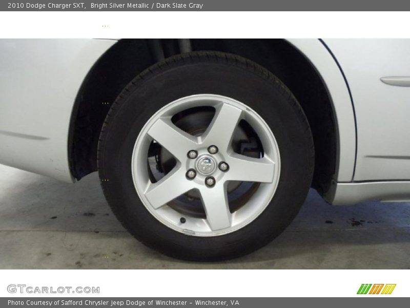 Bright Silver Metallic / Dark Slate Gray 2010 Dodge Charger SXT