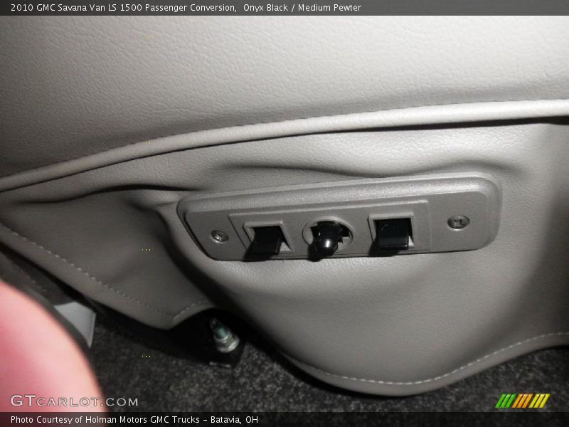 Onyx Black / Medium Pewter 2010 GMC Savana Van LS 1500 Passenger Conversion