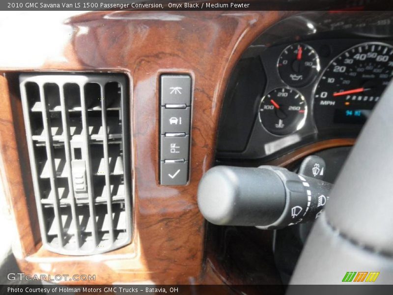 Onyx Black / Medium Pewter 2010 GMC Savana Van LS 1500 Passenger Conversion