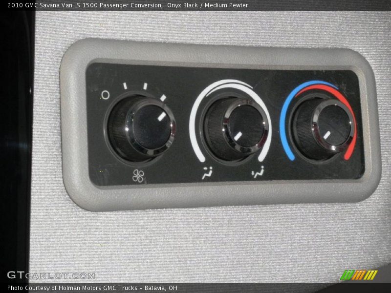Onyx Black / Medium Pewter 2010 GMC Savana Van LS 1500 Passenger Conversion