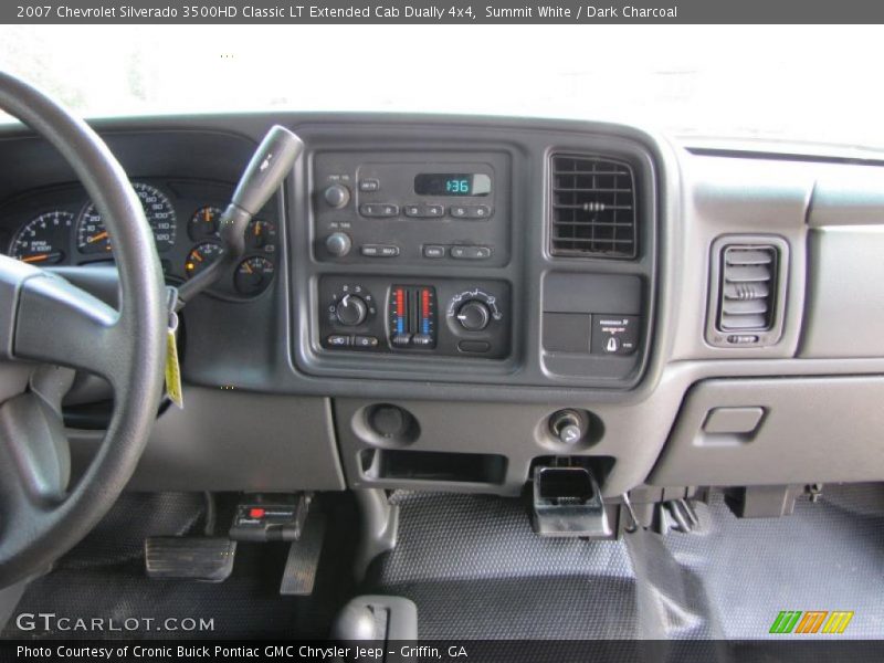 Summit White / Dark Charcoal 2007 Chevrolet Silverado 3500HD Classic LT Extended Cab Dually 4x4