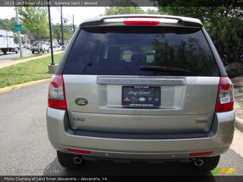 Ipanema Sand / Almond 2010 Land Rover LR2 HSE