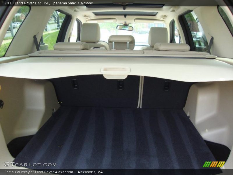 Ipanema Sand / Almond 2010 Land Rover LR2 HSE