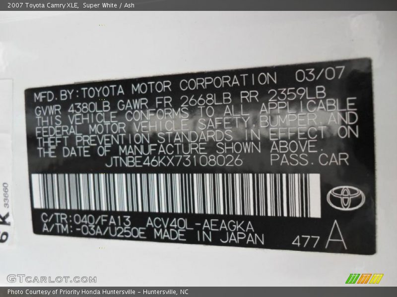 Super White / Ash 2007 Toyota Camry XLE