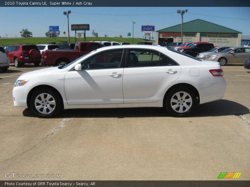 Super White / Ash Gray 2010 Toyota Camry LE