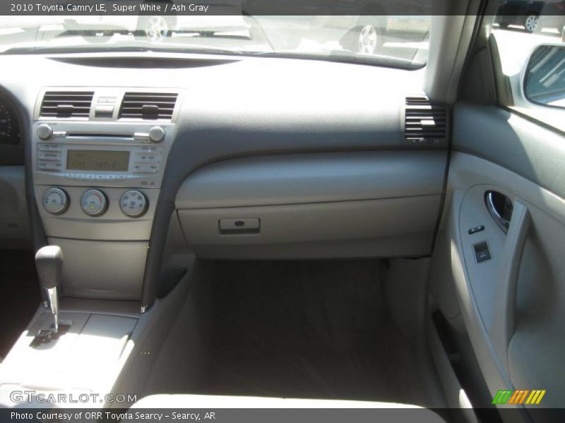Super White / Ash Gray 2010 Toyota Camry LE