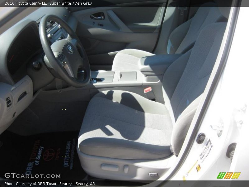 Super White / Ash Gray 2010 Toyota Camry LE