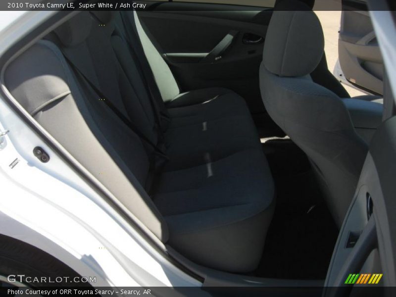 Super White / Ash Gray 2010 Toyota Camry LE