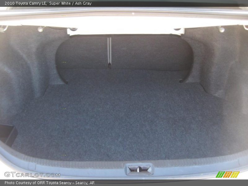 Super White / Ash Gray 2010 Toyota Camry LE