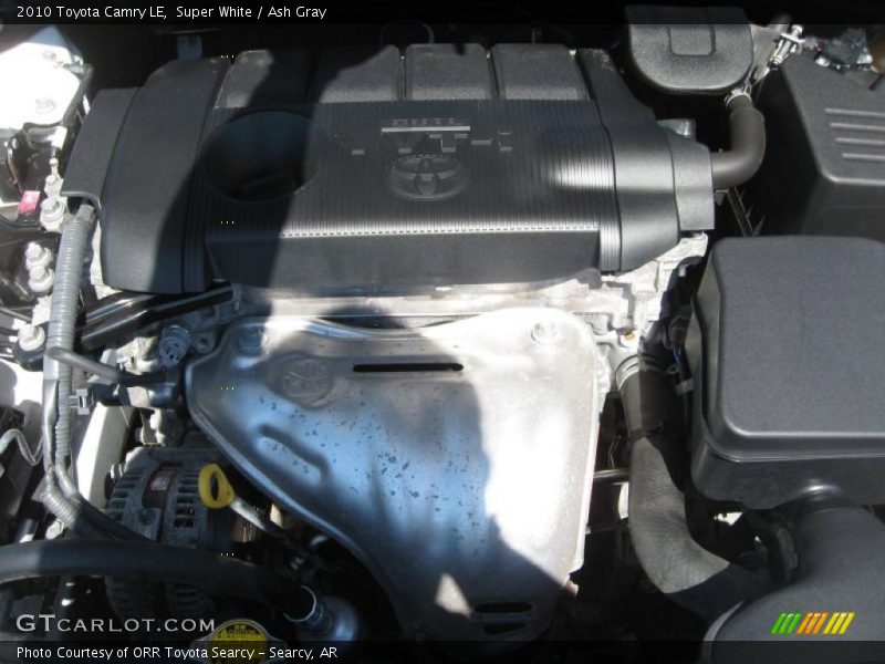 Super White / Ash Gray 2010 Toyota Camry LE