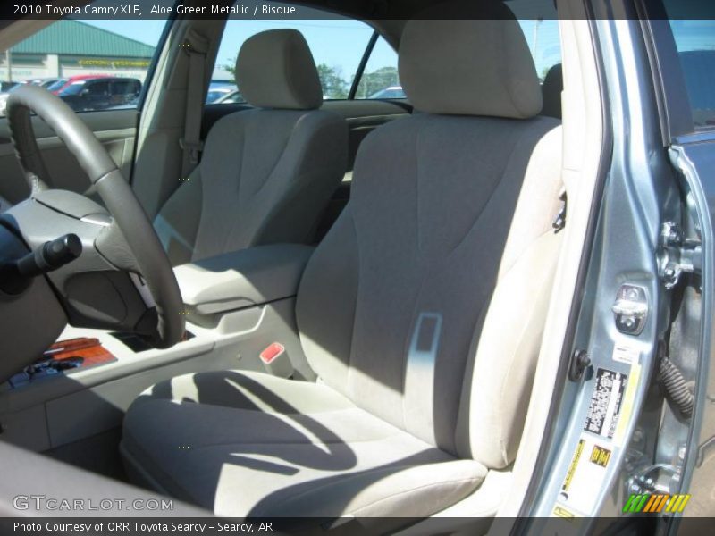 Aloe Green Metallic / Bisque 2010 Toyota Camry XLE