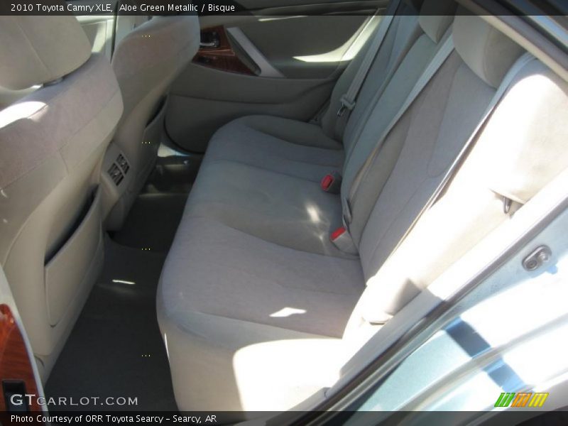 Aloe Green Metallic / Bisque 2010 Toyota Camry XLE