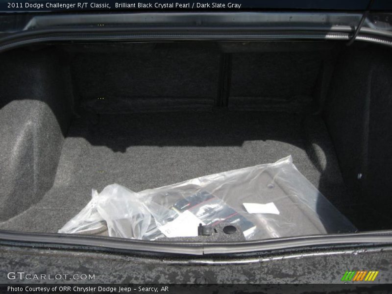 Brilliant Black Crystal Pearl / Dark Slate Gray 2011 Dodge Challenger R/T Classic