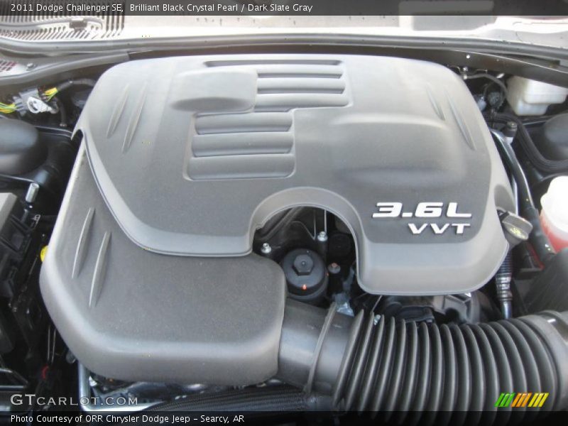 Brilliant Black Crystal Pearl / Dark Slate Gray 2011 Dodge Challenger SE