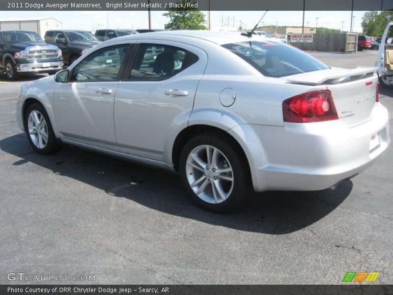  2011 Avenger Mainstreet Bright Silver Metallic