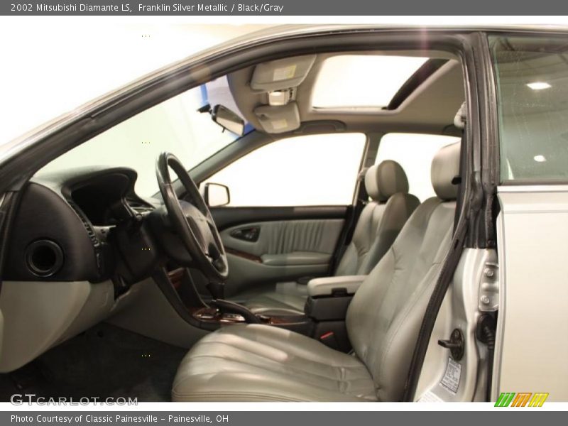 Franklin Silver Metallic / Black/Gray 2002 Mitsubishi Diamante LS