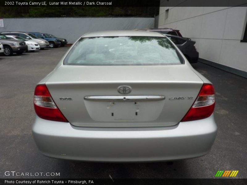 Lunar Mist Metallic / Dark Charcoal 2002 Toyota Camry LE