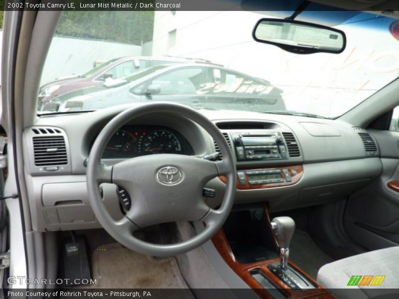 Lunar Mist Metallic / Dark Charcoal 2002 Toyota Camry LE