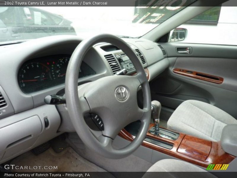 Lunar Mist Metallic / Dark Charcoal 2002 Toyota Camry LE