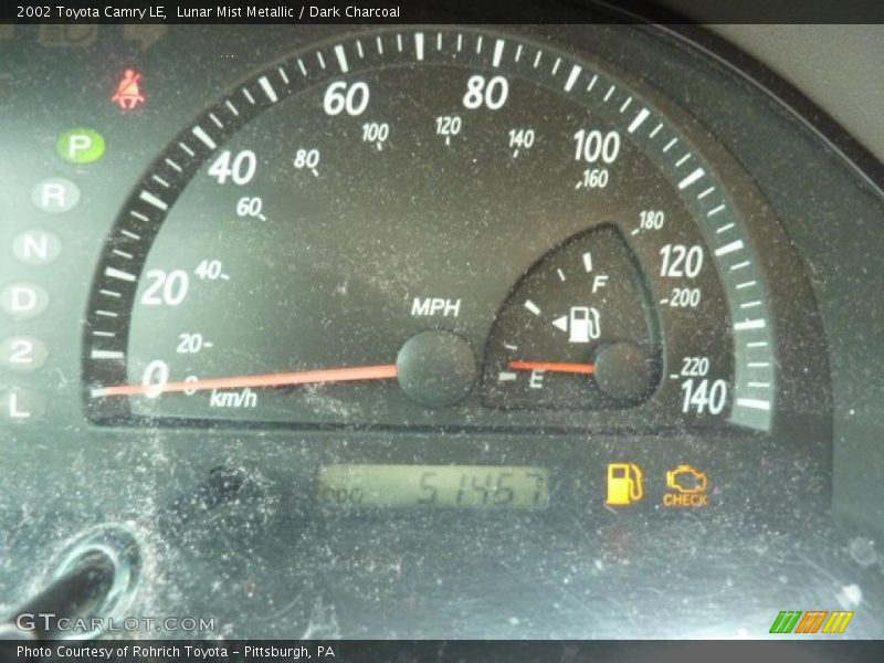 Lunar Mist Metallic / Dark Charcoal 2002 Toyota Camry LE