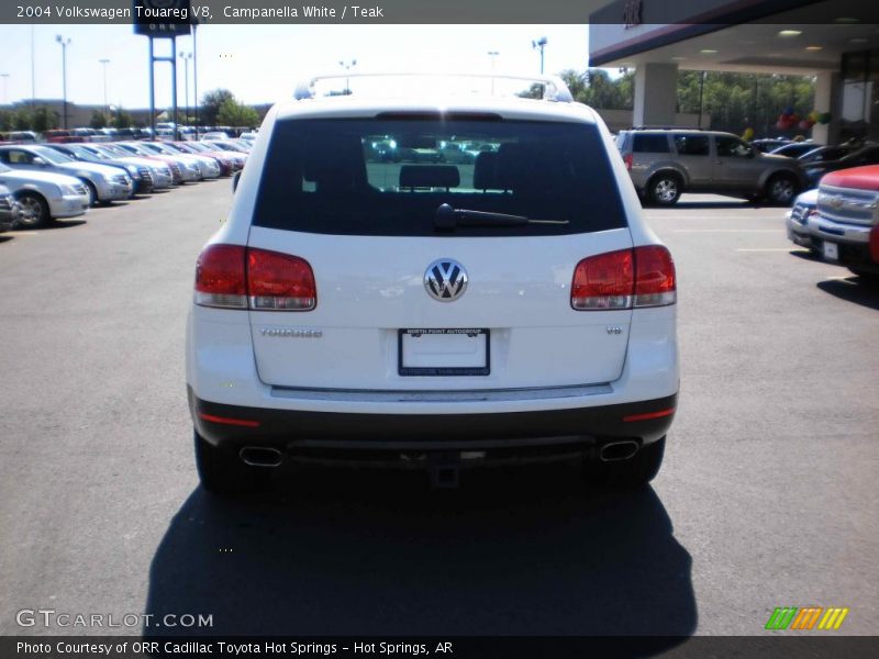 Campanella White / Teak 2004 Volkswagen Touareg V8