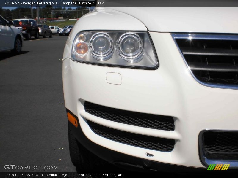 Campanella White / Teak 2004 Volkswagen Touareg V8