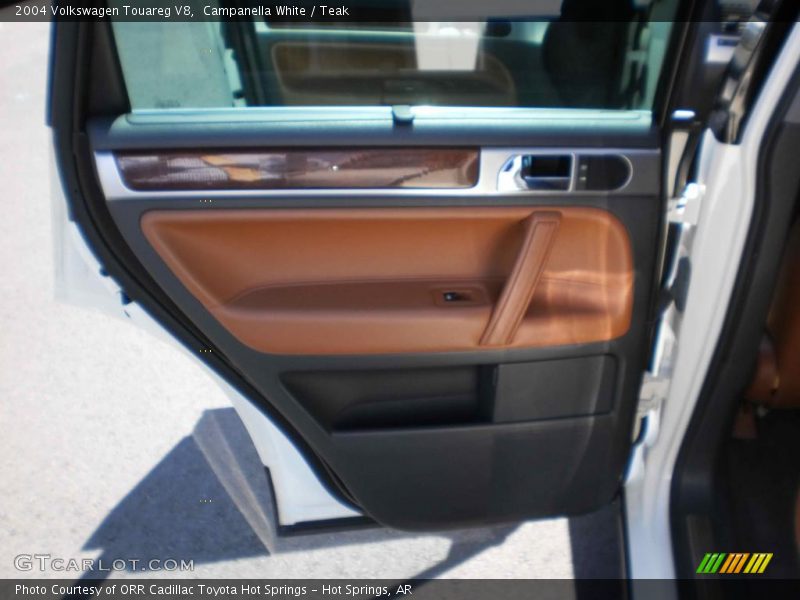 Campanella White / Teak 2004 Volkswagen Touareg V8