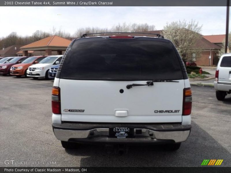 Summit White / Gray/Dark Charcoal 2003 Chevrolet Tahoe 4x4