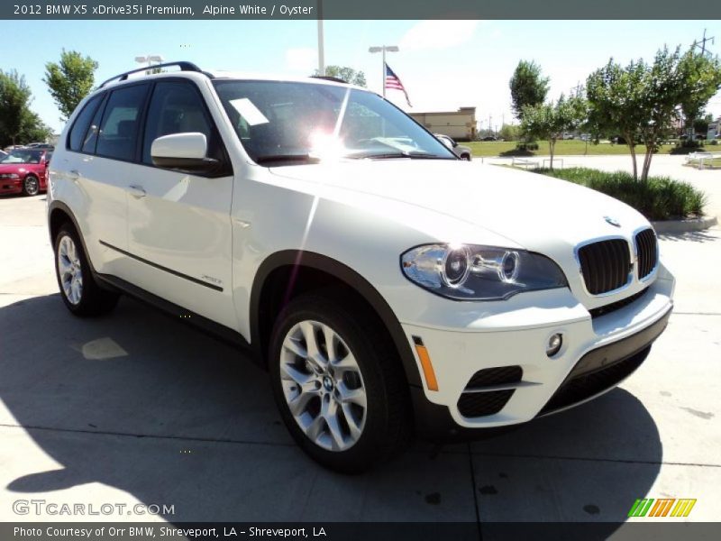 Front 3/4 View of 2012 X5 xDrive35i Premium