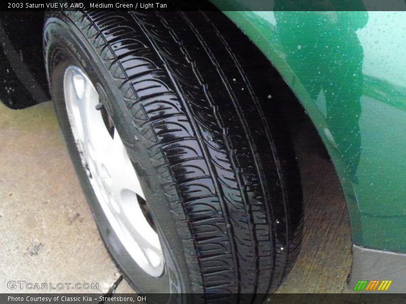 Medium Green / Light Tan 2003 Saturn VUE V6 AWD