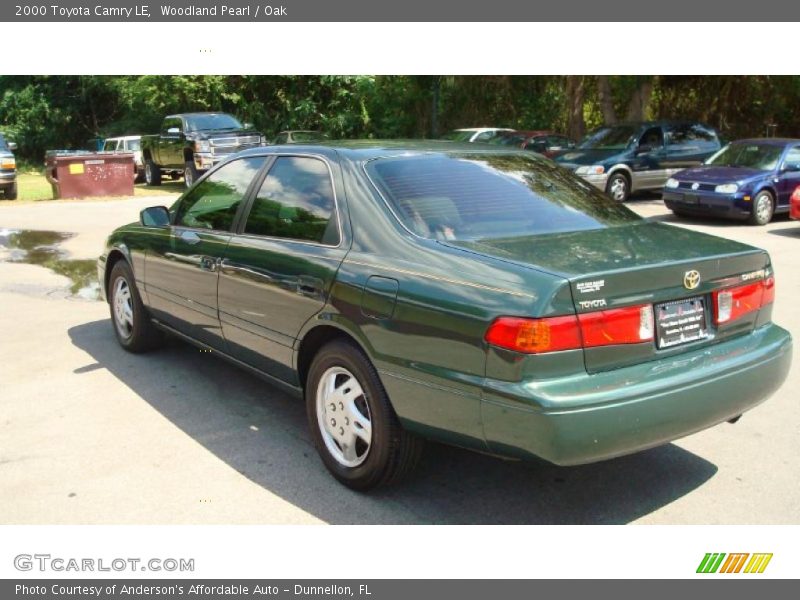 Woodland Pearl / Oak 2000 Toyota Camry LE