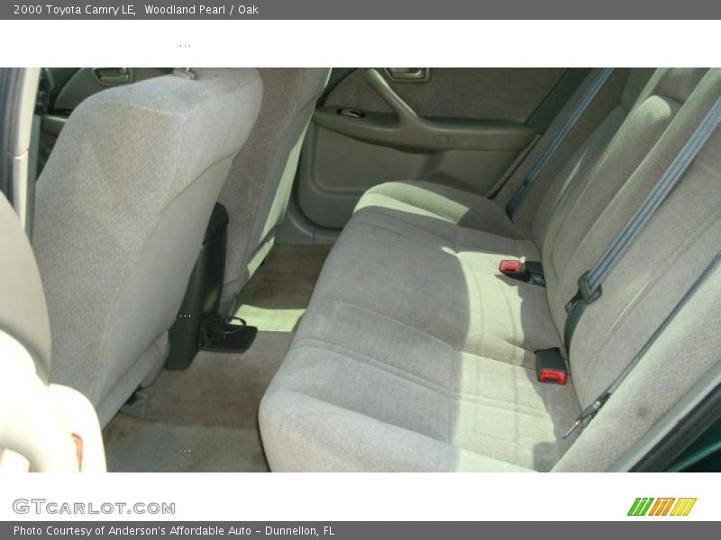 Woodland Pearl / Oak 2000 Toyota Camry LE