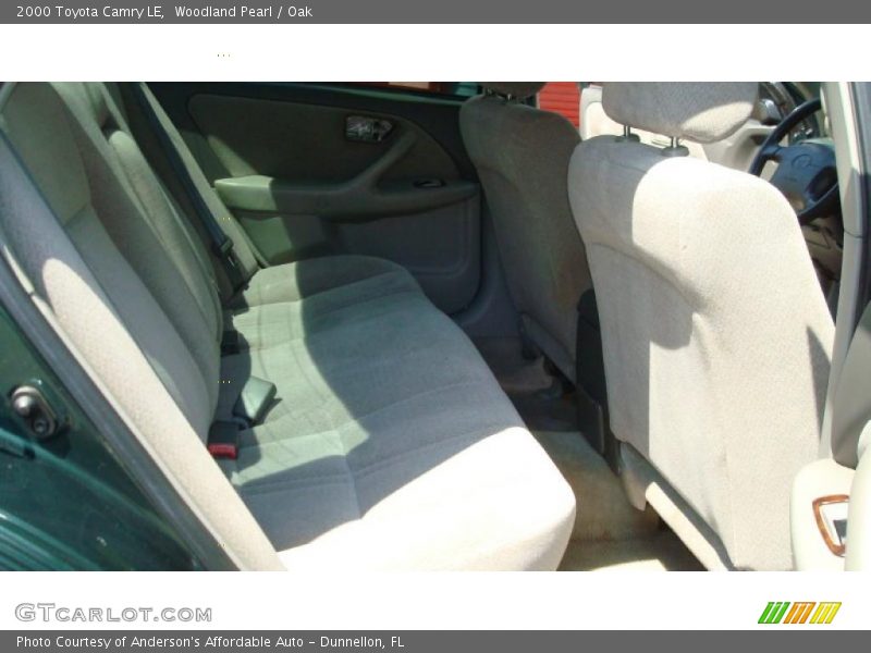 Woodland Pearl / Oak 2000 Toyota Camry LE