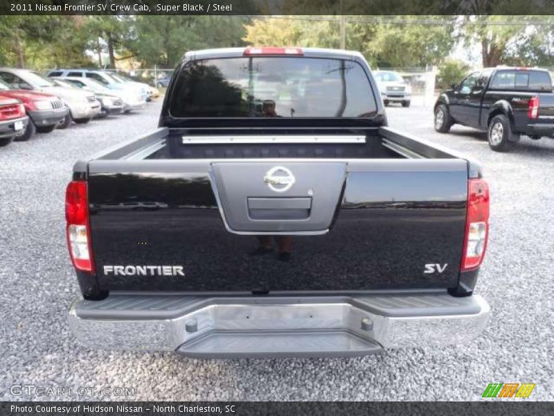 Super Black / Steel 2011 Nissan Frontier SV Crew Cab