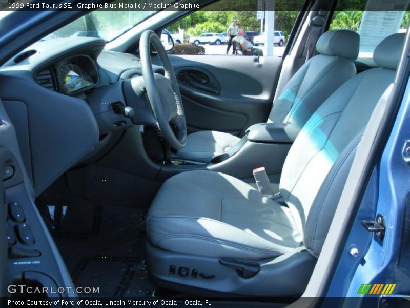 1999 Taurus SE Medium Graphite Interior