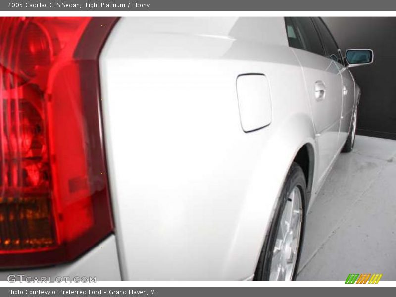 Light Platinum / Ebony 2005 Cadillac CTS Sedan
