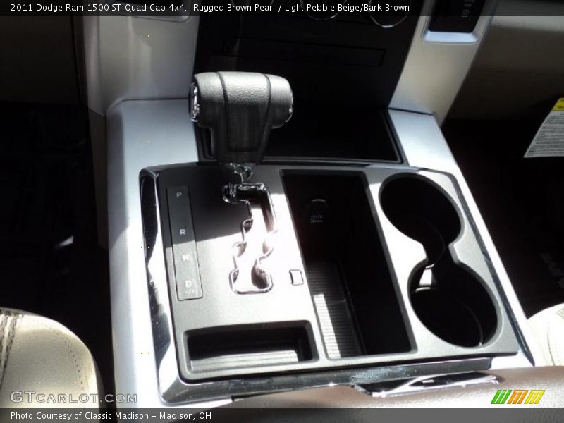 Rugged Brown Pearl / Light Pebble Beige/Bark Brown 2011 Dodge Ram 1500 ST Quad Cab 4x4