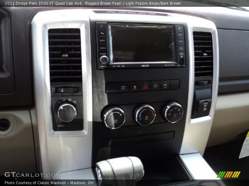 Rugged Brown Pearl / Light Pebble Beige/Bark Brown 2011 Dodge Ram 1500 ST Quad Cab 4x4