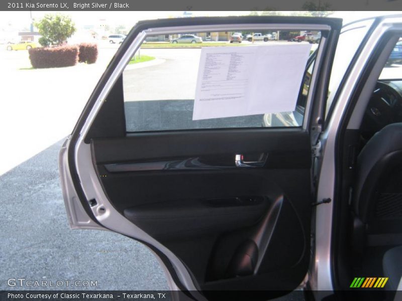 Bright Silver / Black 2011 Kia Sorento LX