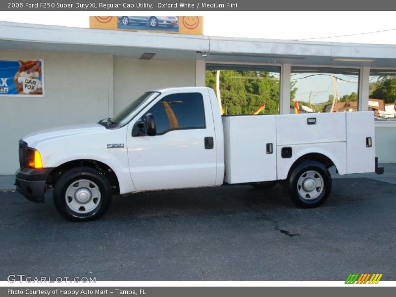 Oxford White / Medium Flint 2006 Ford F250 Super Duty XL Regular Cab Utility