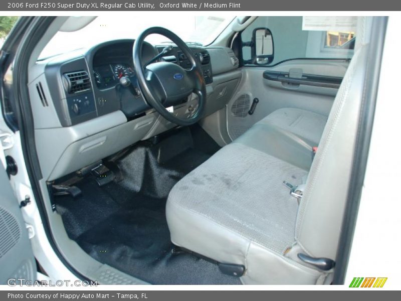 Oxford White / Medium Flint 2006 Ford F250 Super Duty XL Regular Cab Utility
