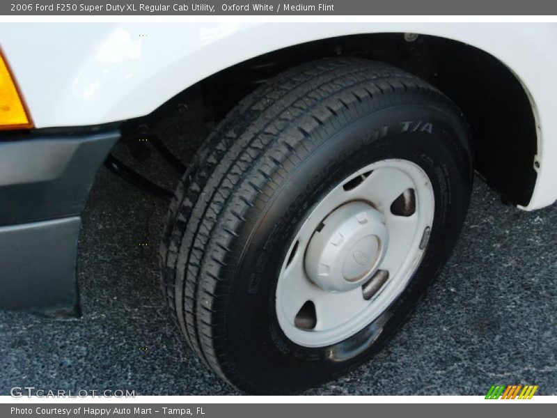 Oxford White / Medium Flint 2006 Ford F250 Super Duty XL Regular Cab Utility