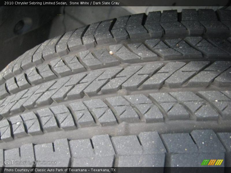 Stone White / Dark Slate Gray 2010 Chrysler Sebring Limited Sedan