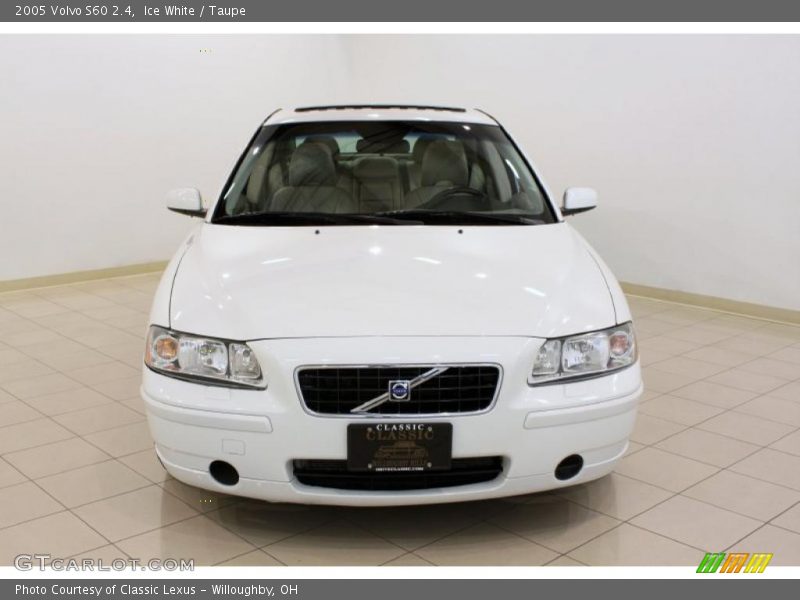 Ice White / Taupe 2005 Volvo S60 2.4