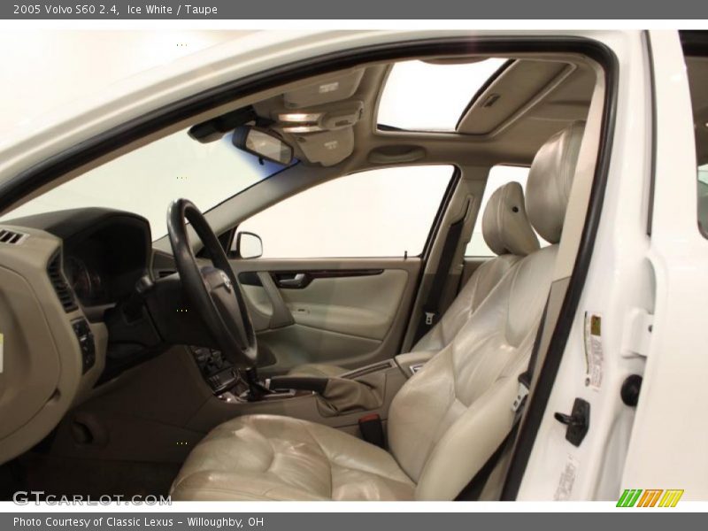 Ice White / Taupe 2005 Volvo S60 2.4