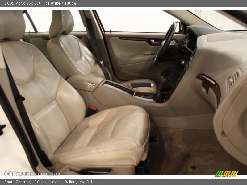 Ice White / Taupe 2005 Volvo S60 2.4