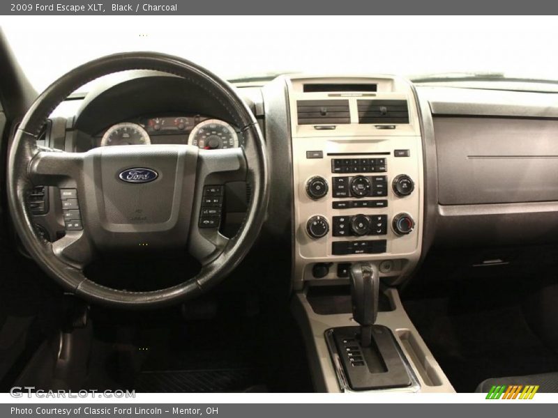 Black / Charcoal 2009 Ford Escape XLT